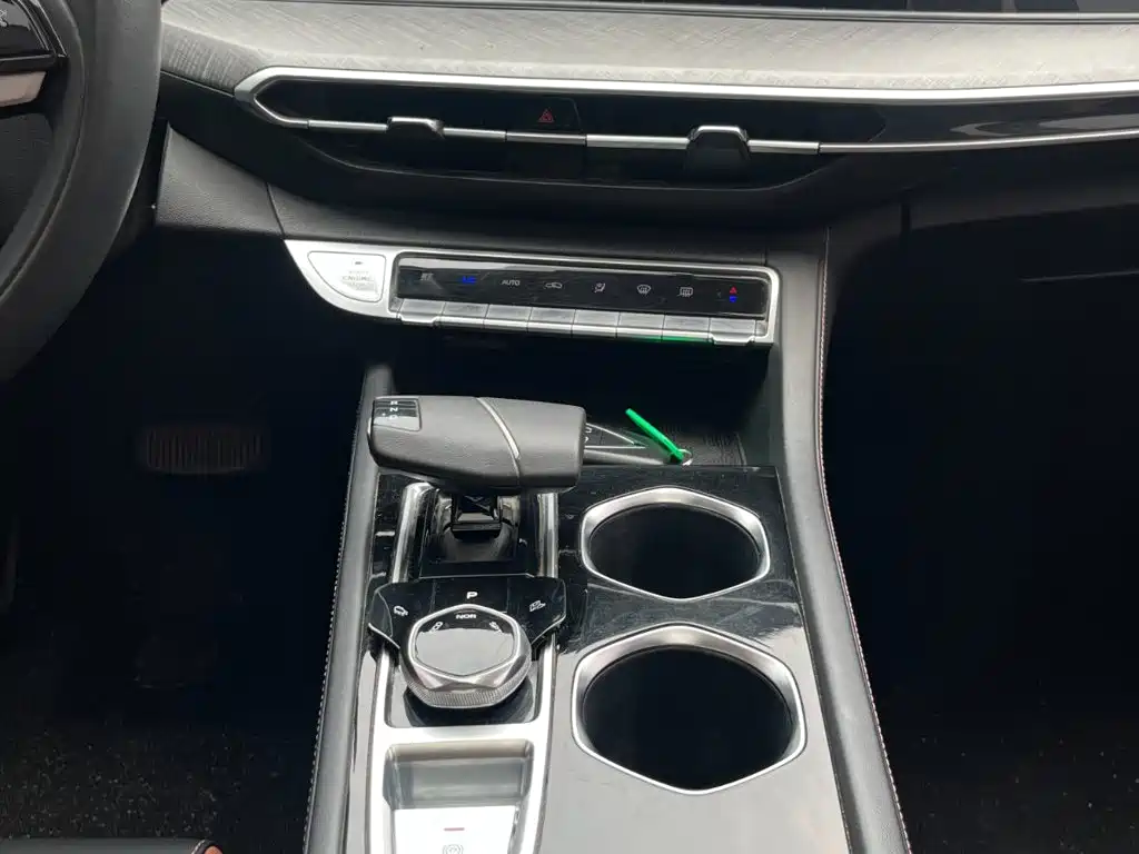 Changan Eado — миниатюра 15