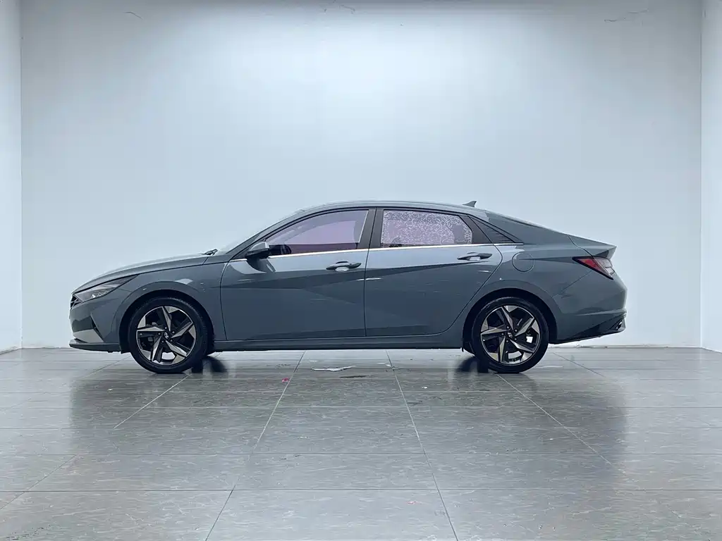 Hyundai Elantra 2021 1.5L CVT GLX Elite