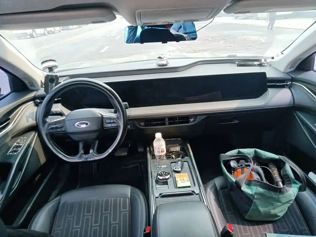 Ford Mondeo — миниатюра 5
