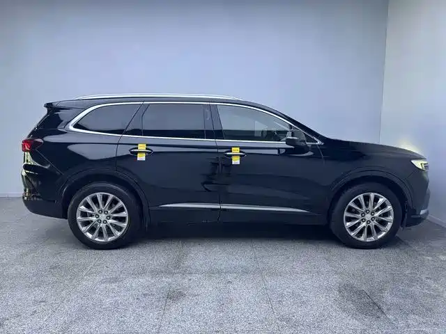 Buick Enclave — миниатюра 3