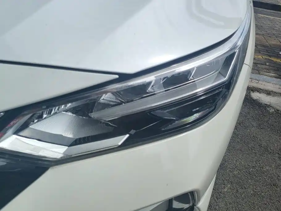Nissan Sylphy — миниатюра 5