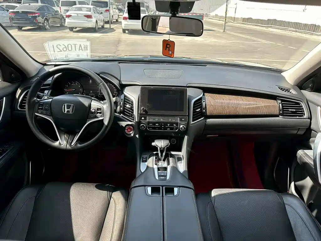 Honda Avancier — миниатюра 5