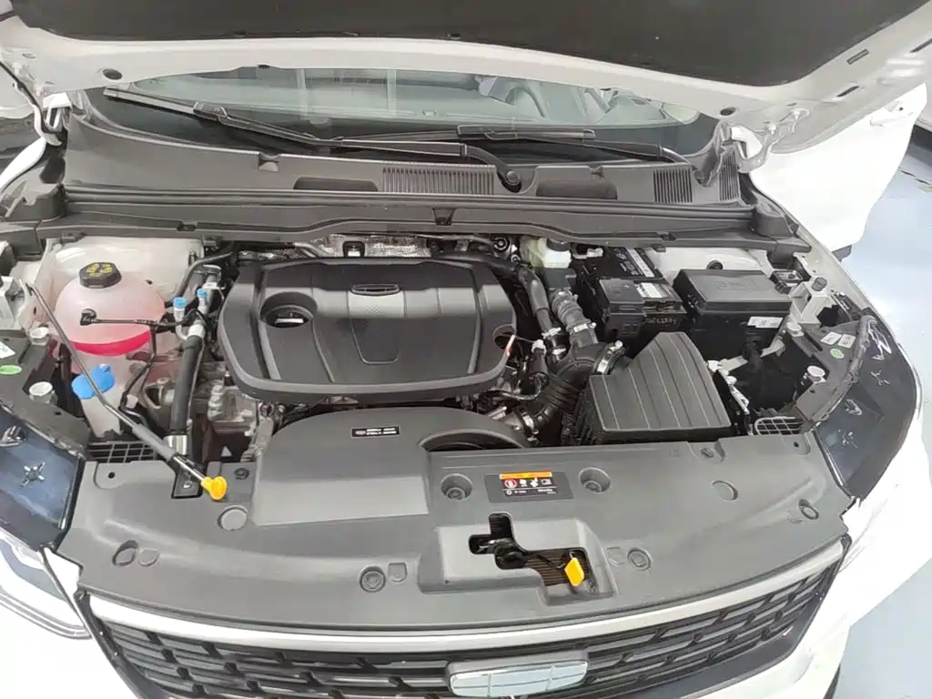 Geely Binyue — миниатюра 20