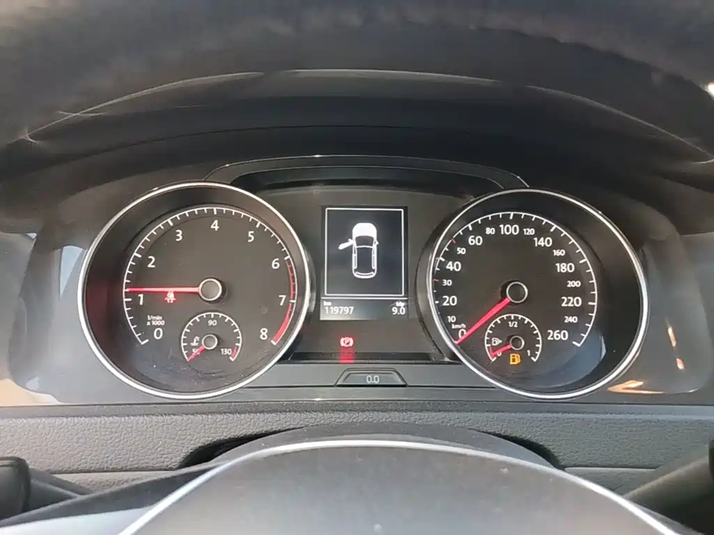Volkswagen Golf — миниатюра 12