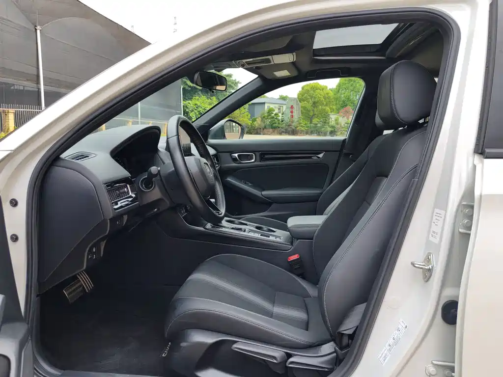 Honda Civic — миниатюра 9