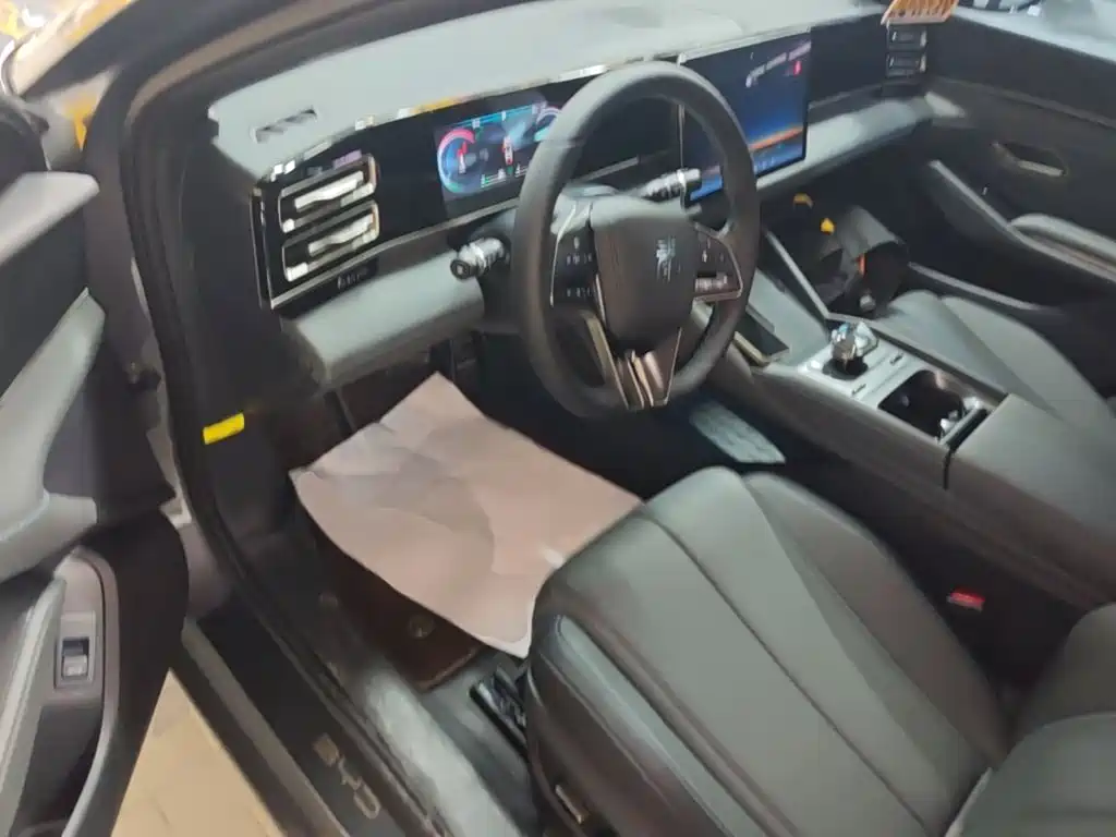 BYD Qin L — миниатюра 16