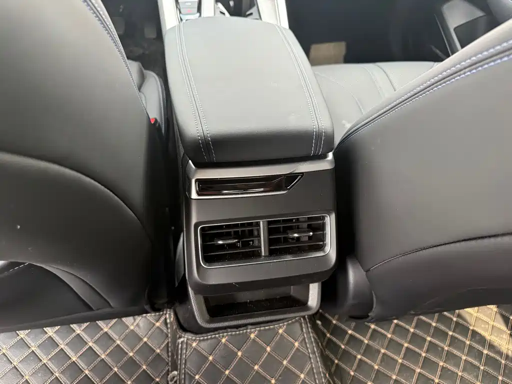 Geely Xingrui — миниатюра 8