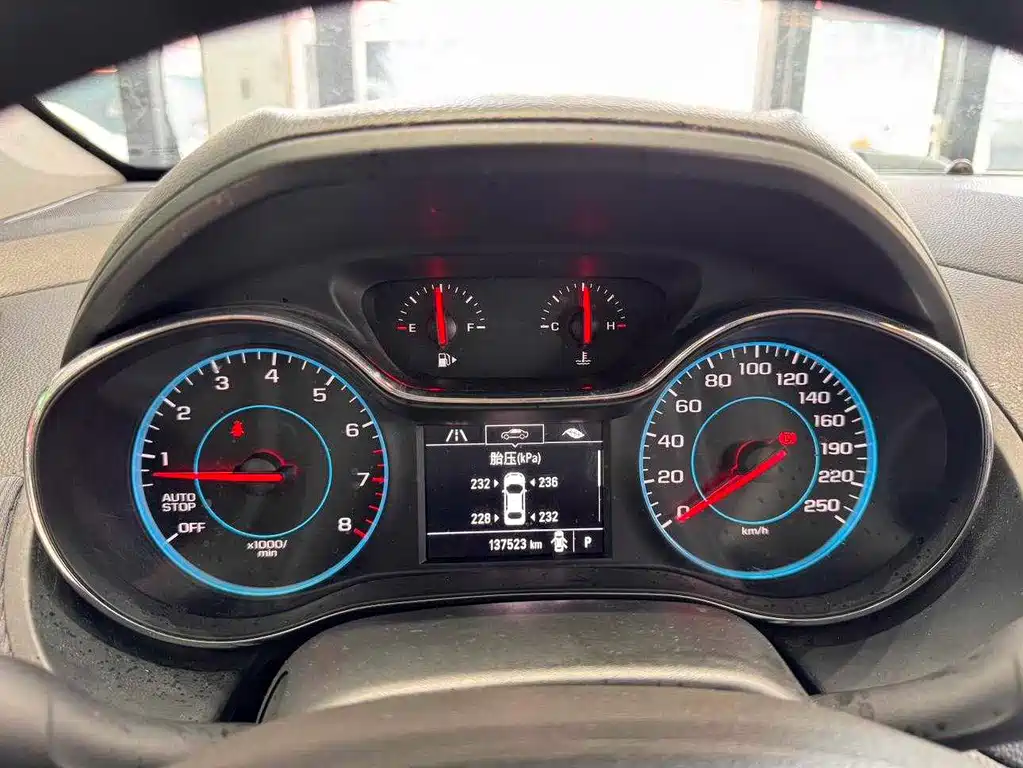 Chevrolet Cruze — миниатюра 22