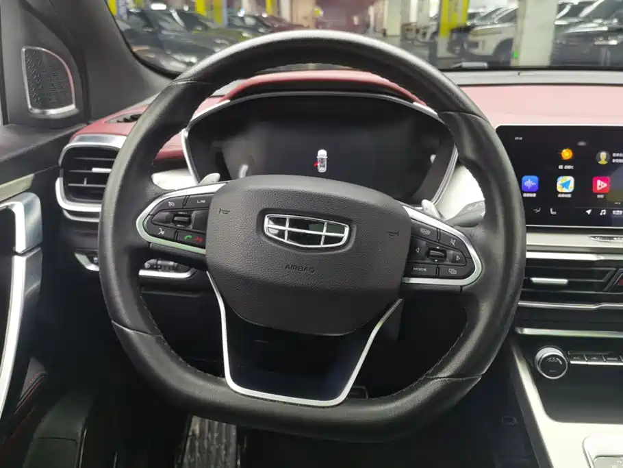 Geely Binyue — миниатюра 15