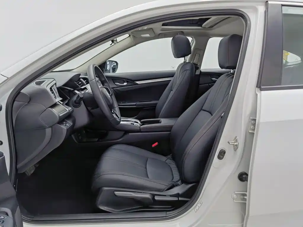 Honda Civic — миниатюра 10