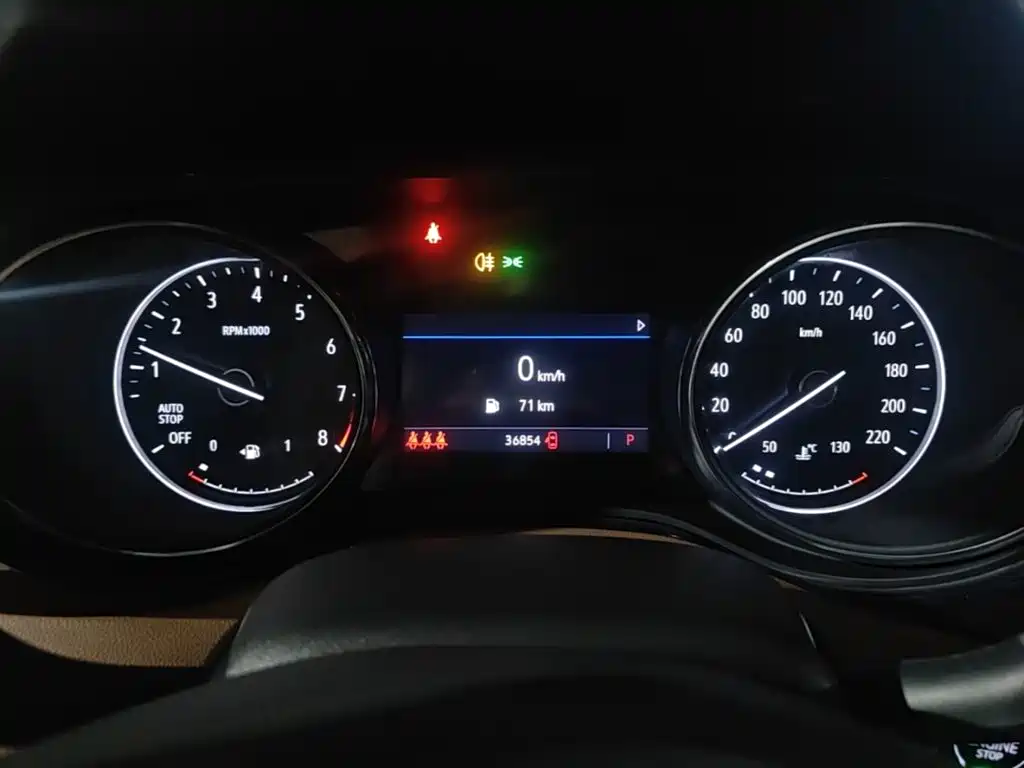 Buick Encore GX — миниатюра 12