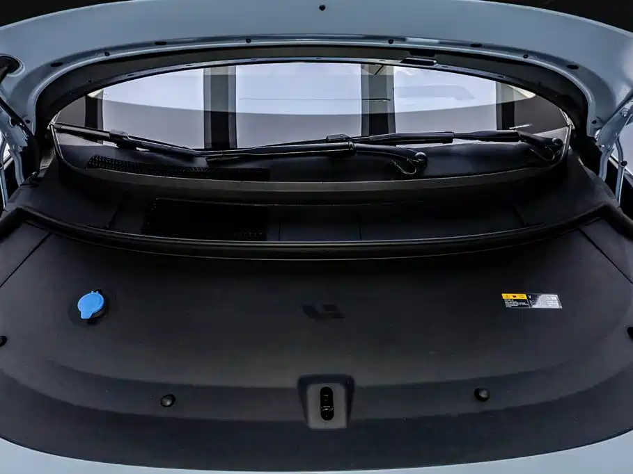 Li Auto Li i8 — миниатюра 33