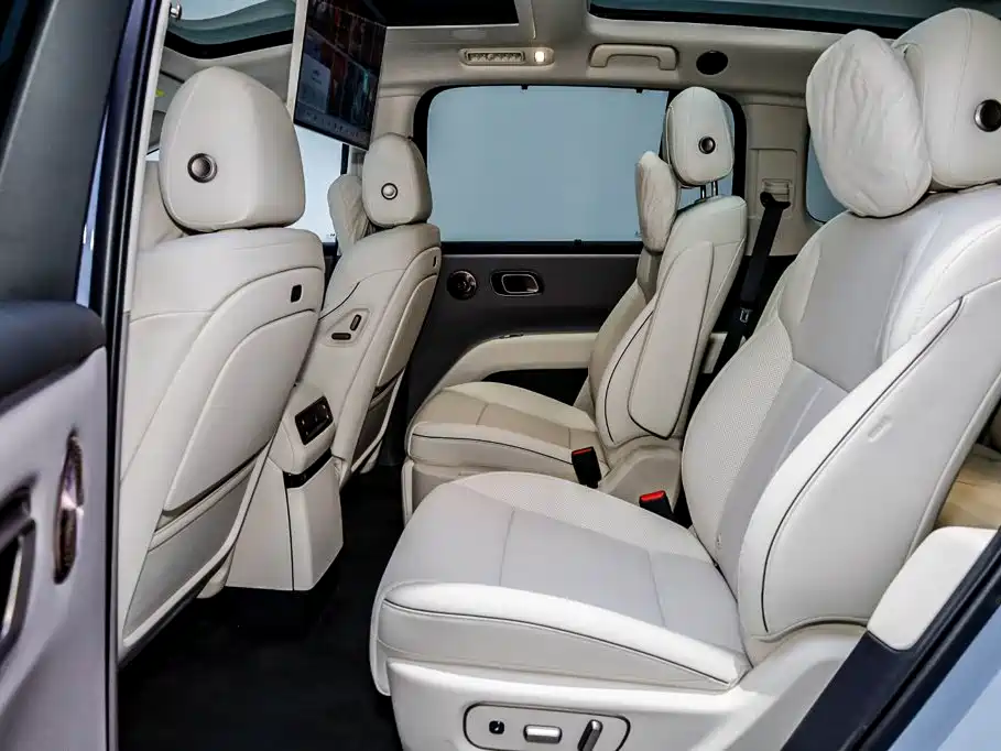 Li Auto Li i8 — миниатюра 10