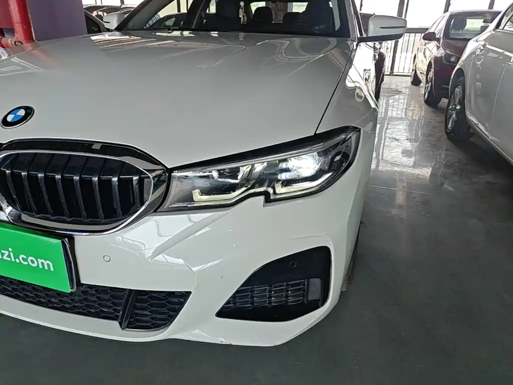BMW 3 Series — миниатюра 24