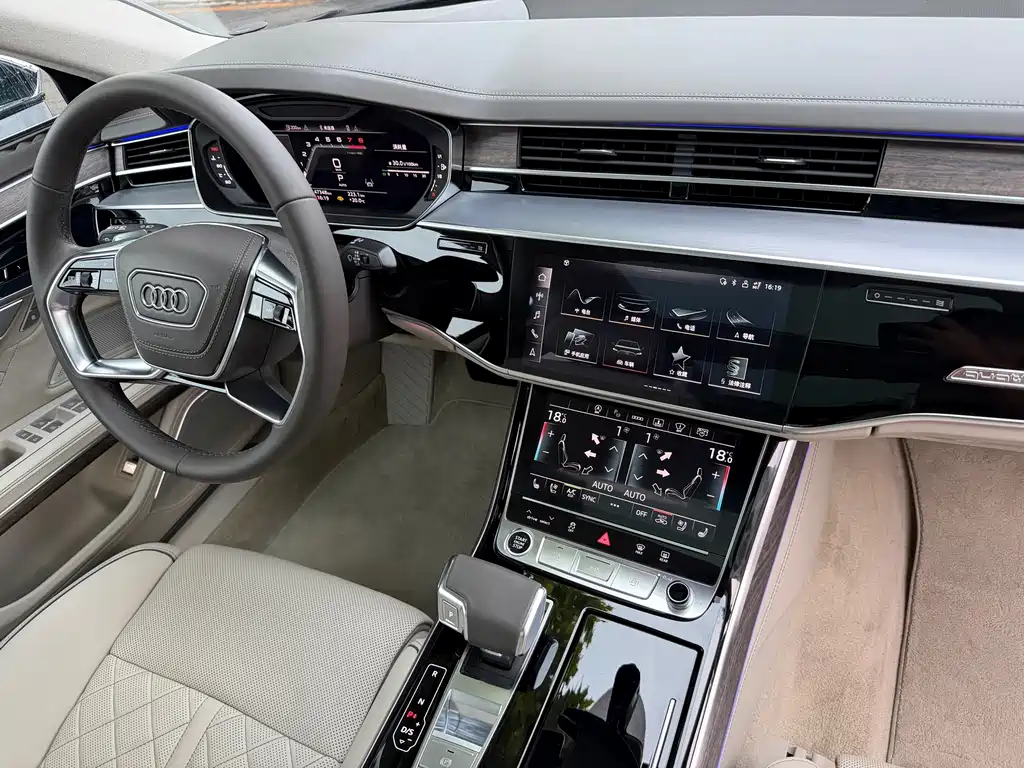 Audi A8 — миниатюра 10