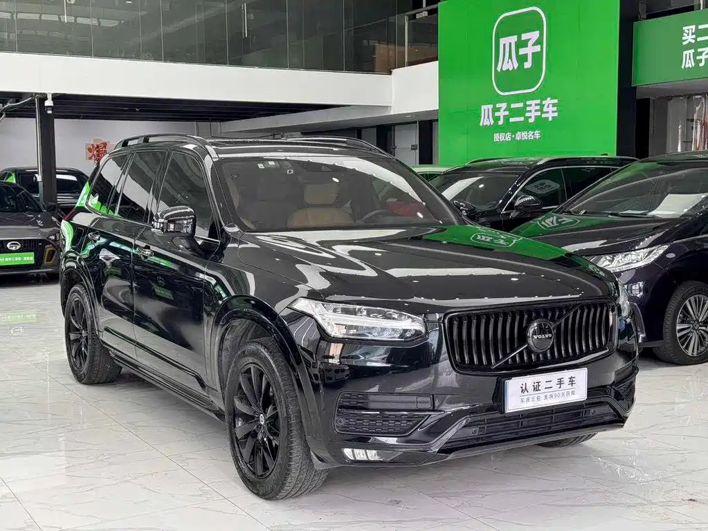 Volvo XC90 — миниатюра 2