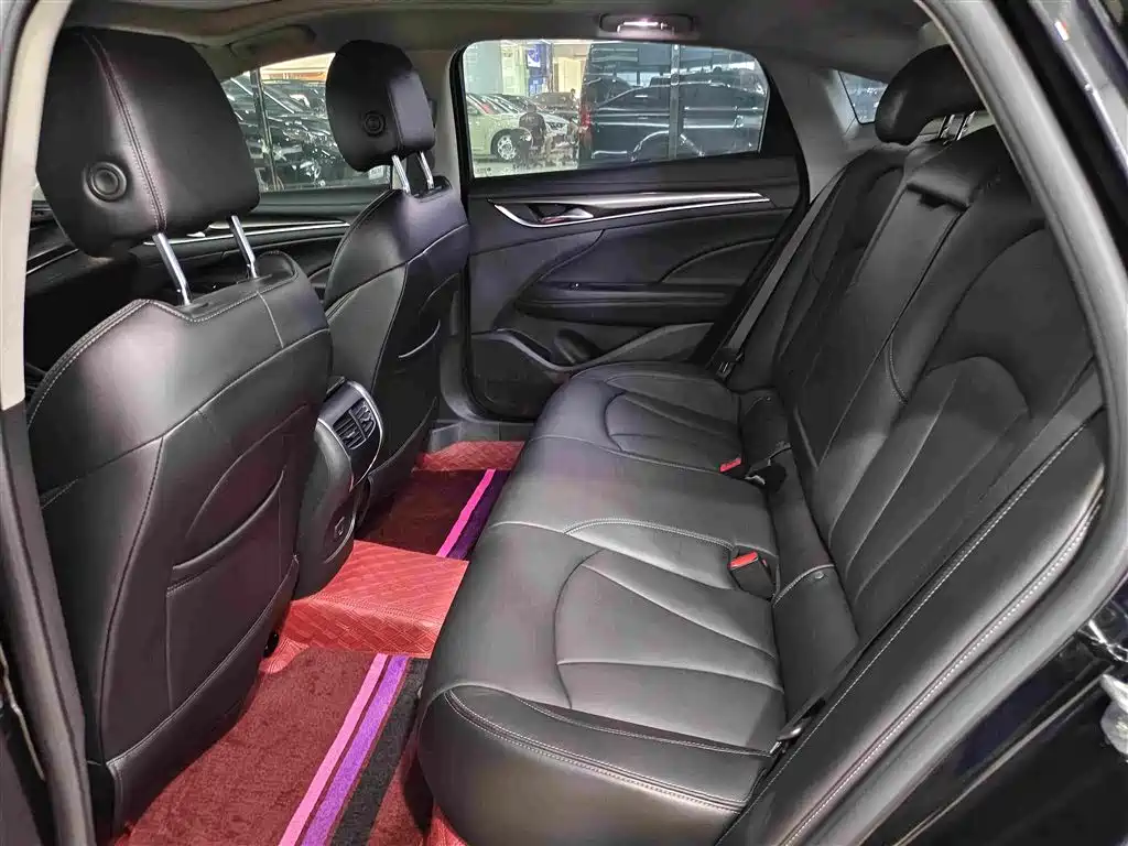 Buick LaCrosse — миниатюра 3