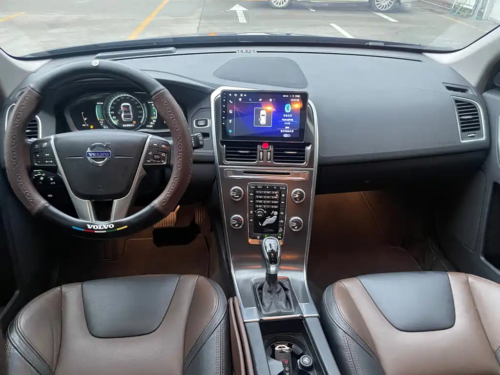 Volvo XC60 — миниатюра 9