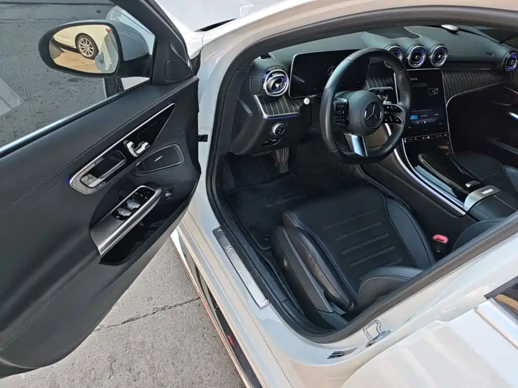 Mercedes-Benz C-Class — миниатюра 16