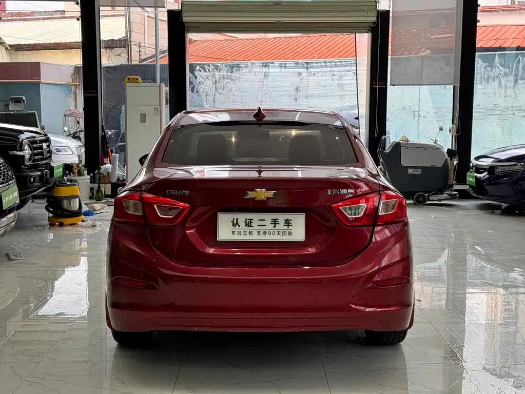 Chevrolet Cruze — миниатюра 2