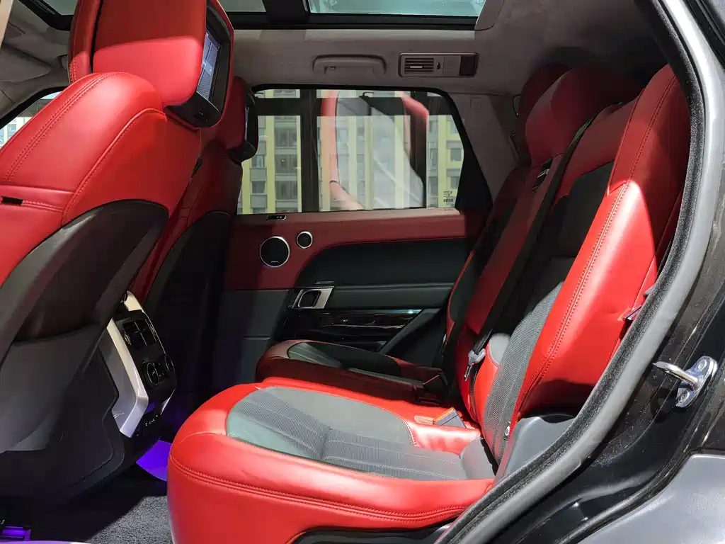 Land Rover Sport — миниатюра 5