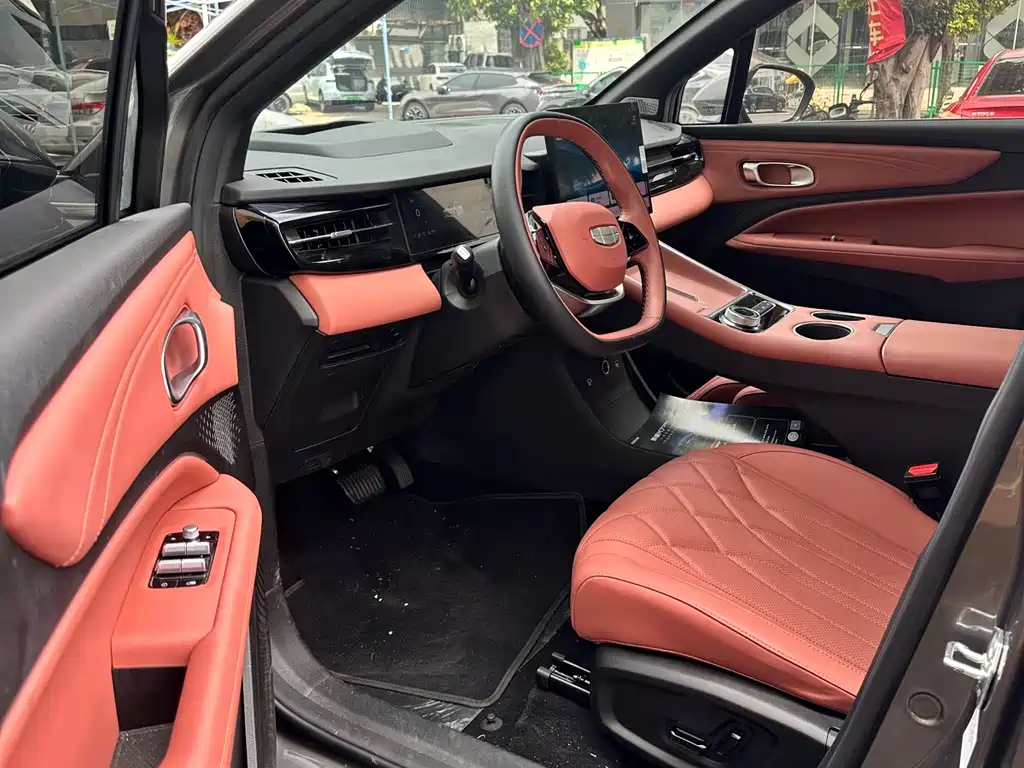 Geely 博越REV — миниатюра 18