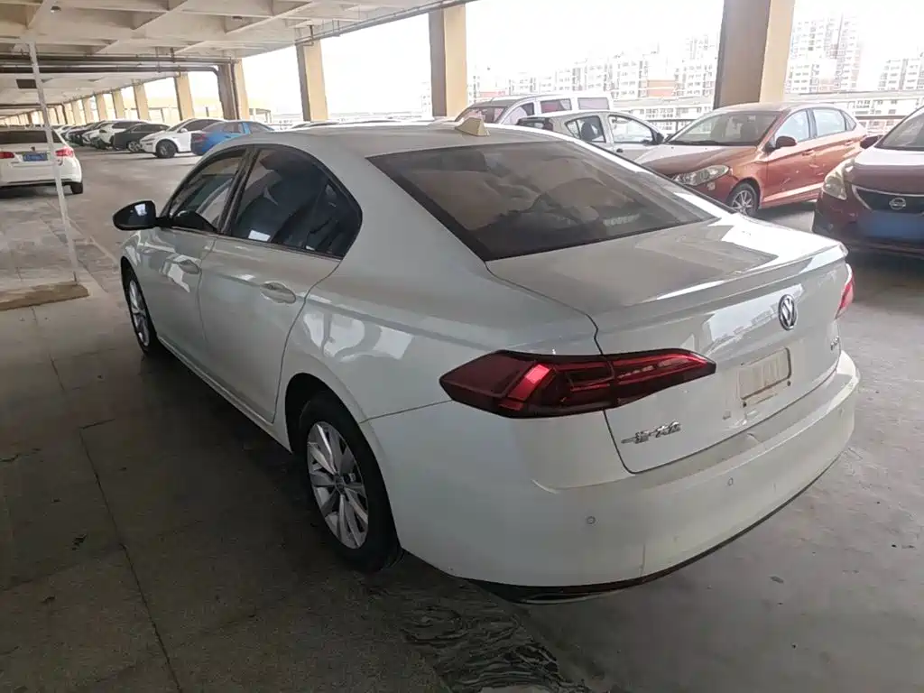 Volkswagen Bora — миниатюра 5