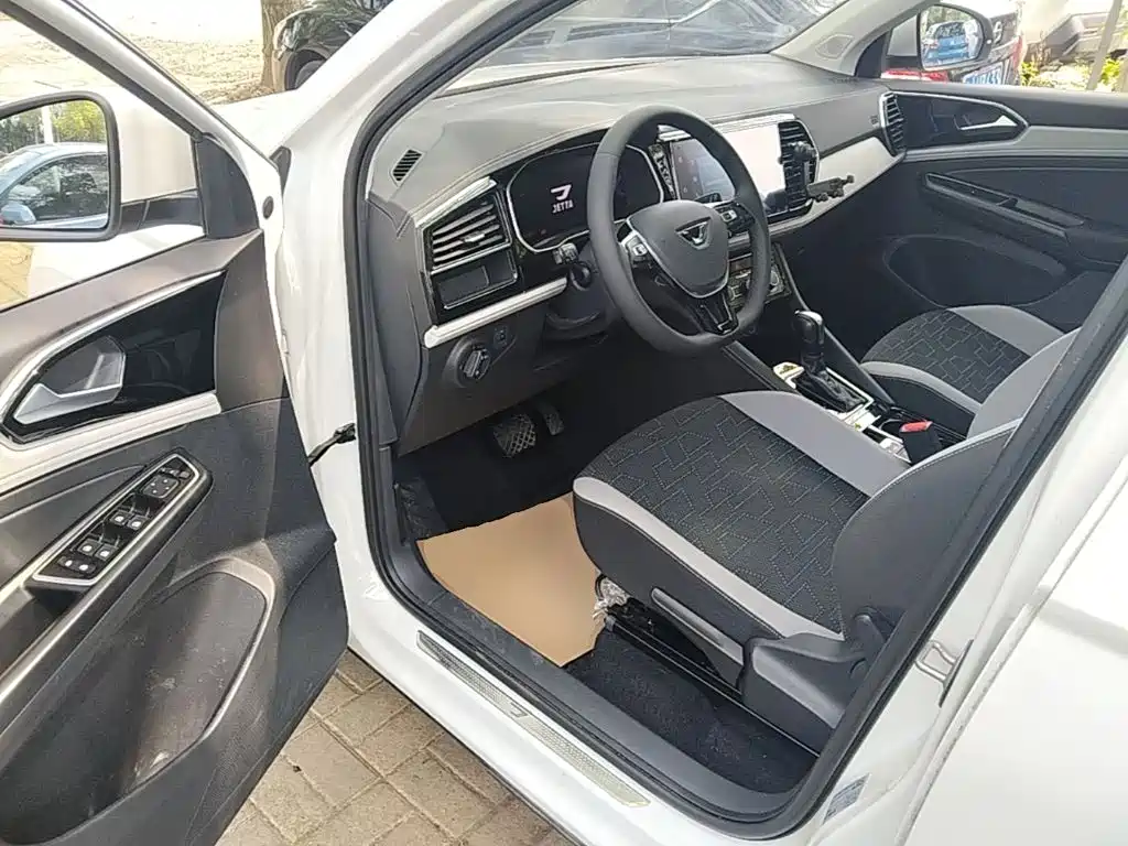 Jetta VS7 — миниатюра 16