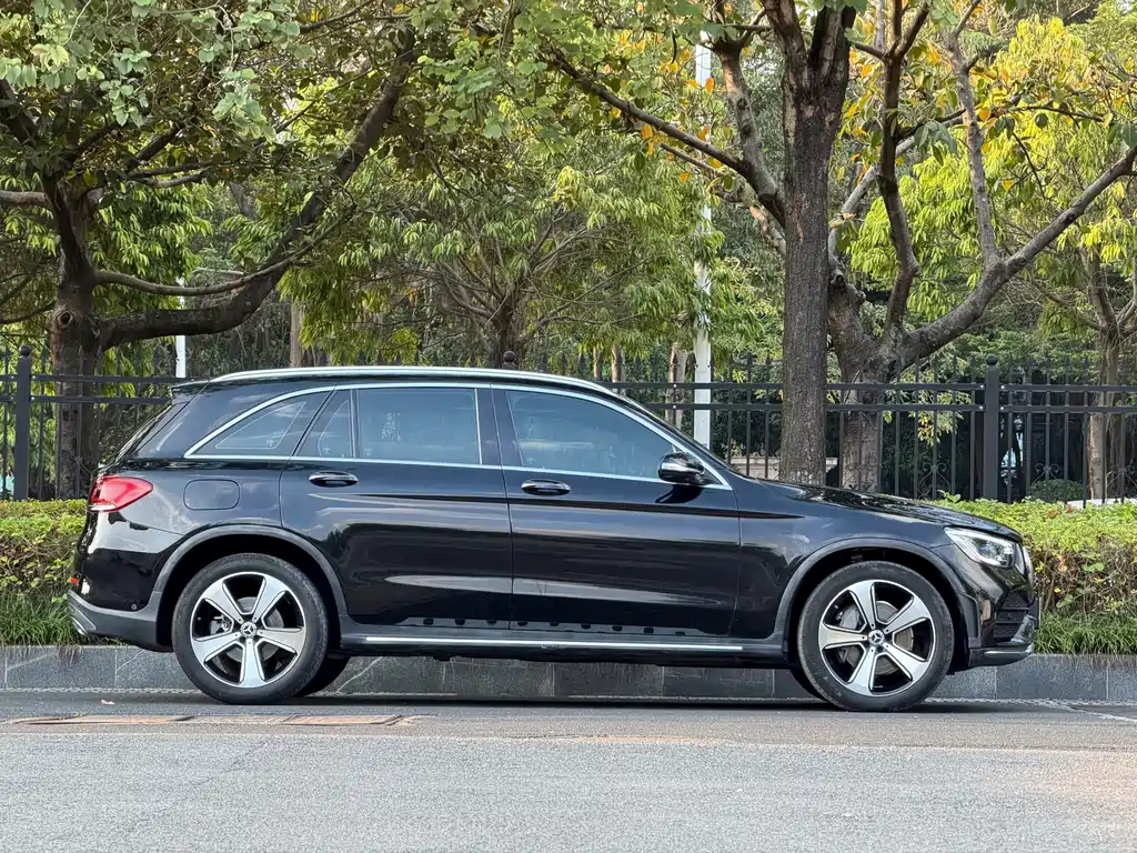 Mercedes-Benz GLC — миниатюра 15