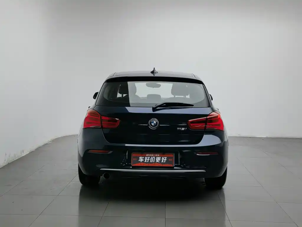 BMW 1 Series (Import) — миниатюра 4