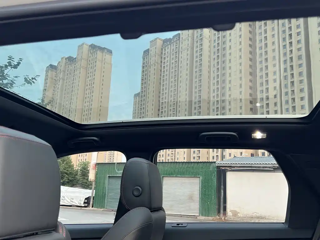 Land Rover Discovery Sport — миниатюра 11