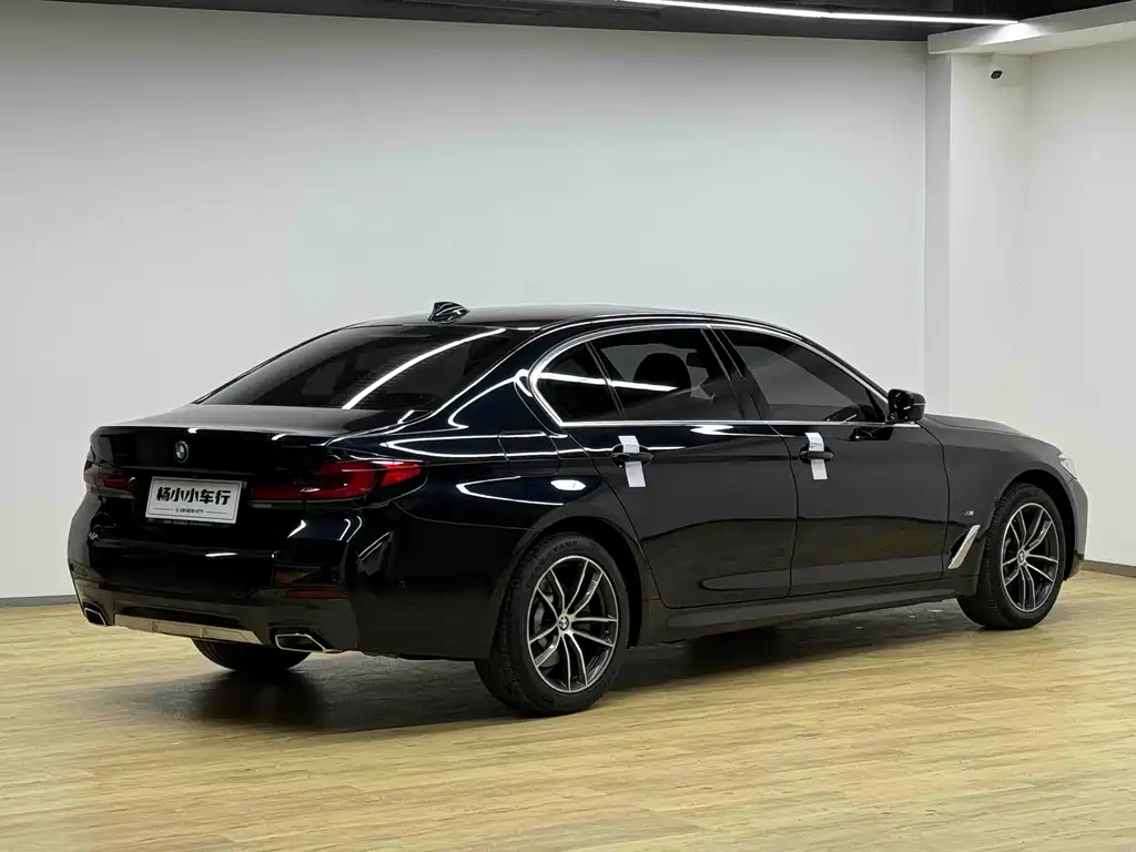 BMW 5 Series 5 2022 525Li M Sport
