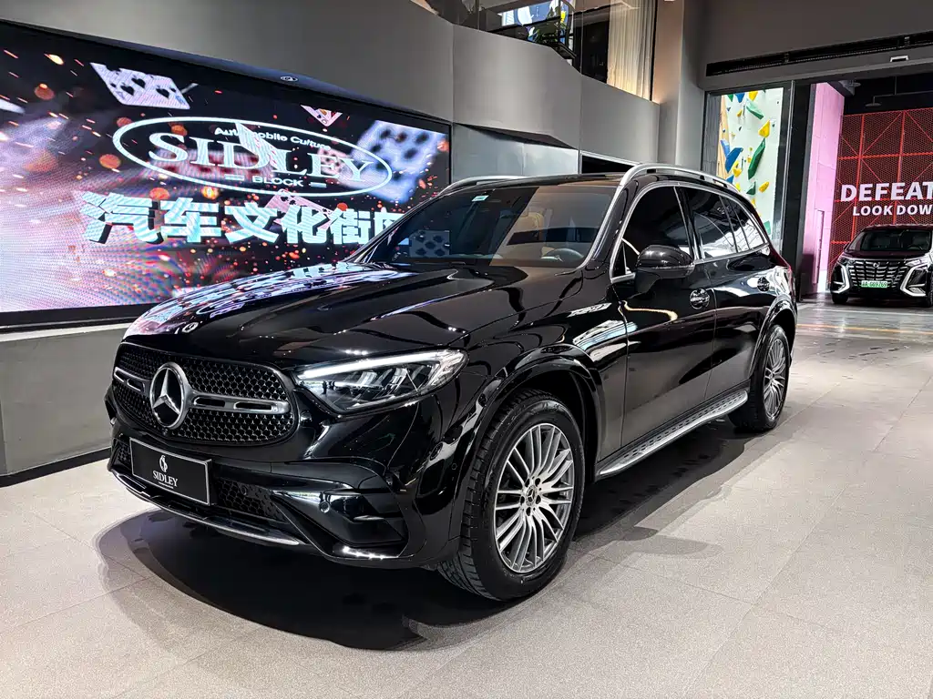 Mercedes-Benz GLC 2025