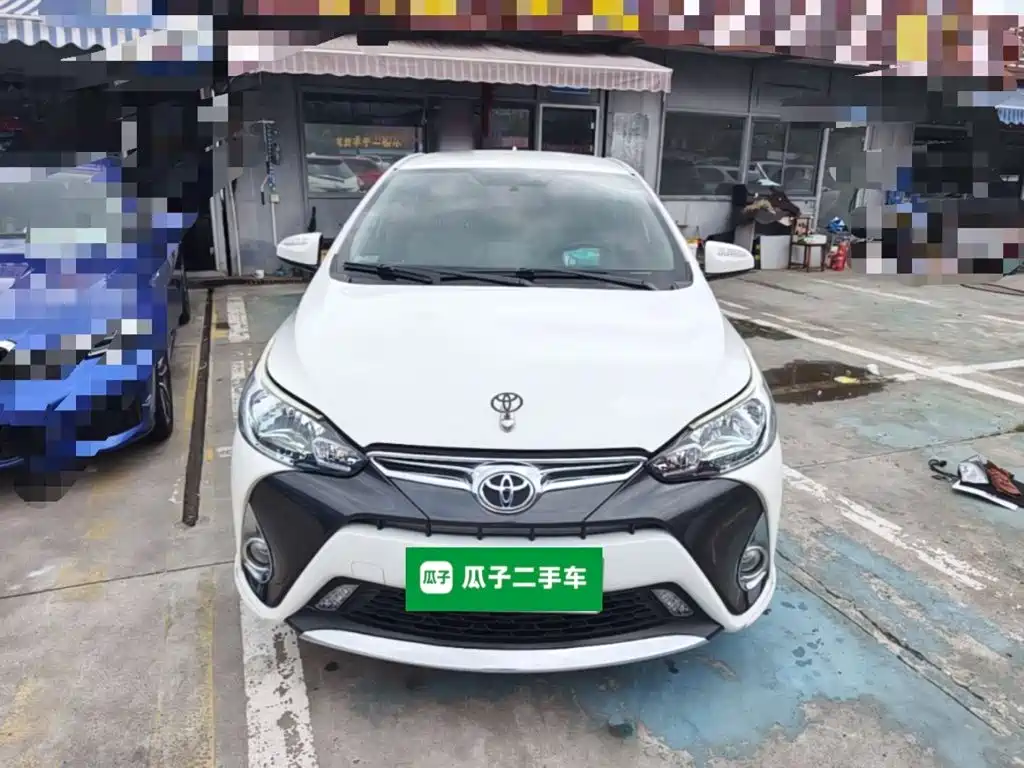 Toyota Yaris L — миниатюра 3