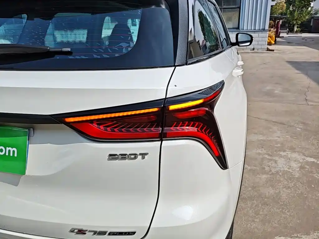 Changan CS75PLUS 2022 — фото 23