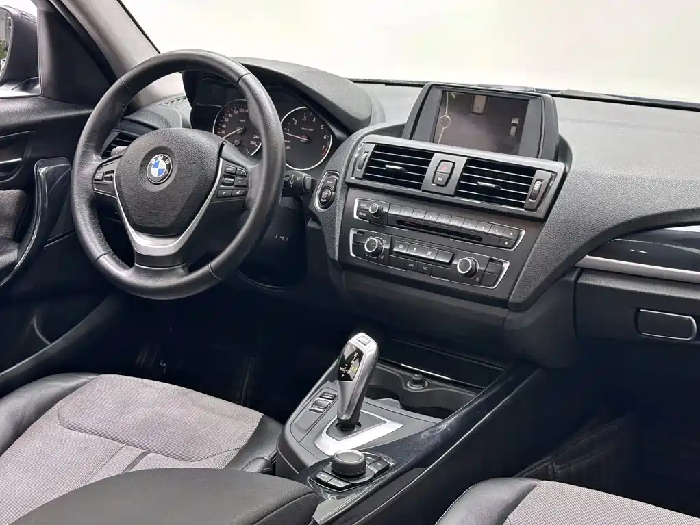 BMW 1 Series (Import) — миниатюра 11