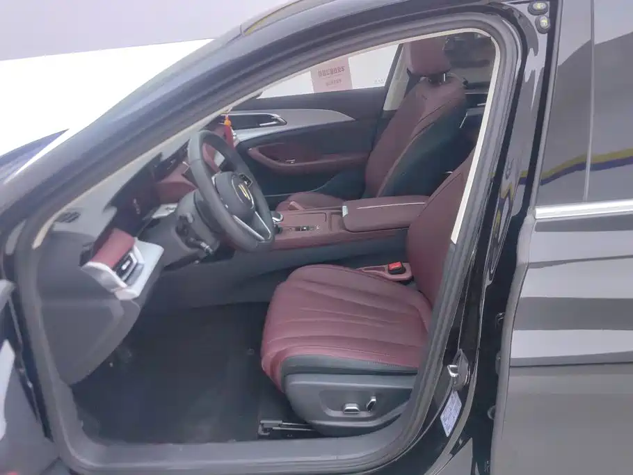 Hongqi Hongqi H5 — миниатюра 9