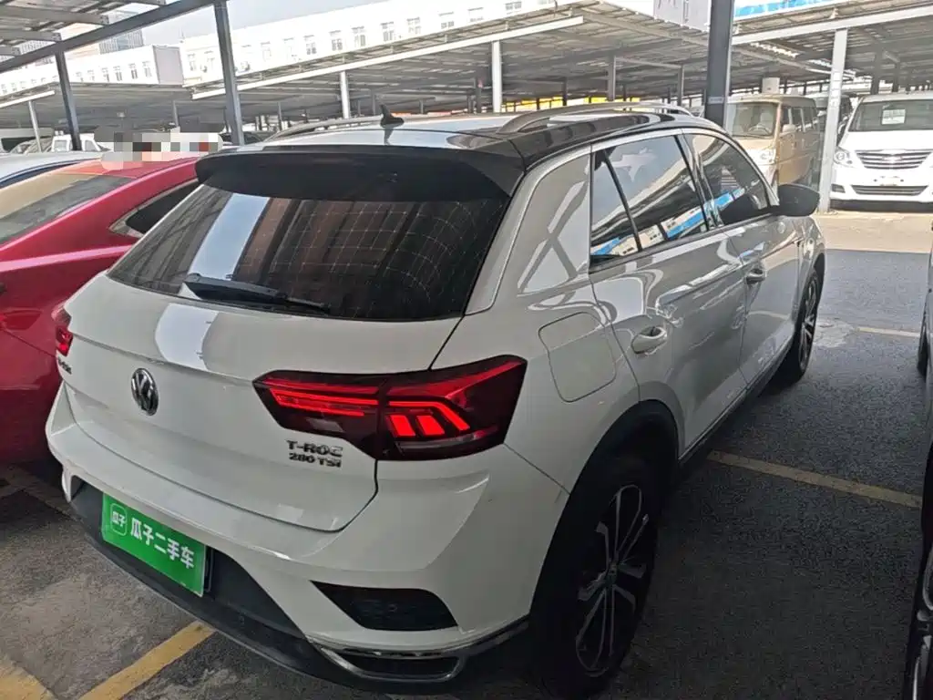 Volkswagen T-Roc — миниатюра 7