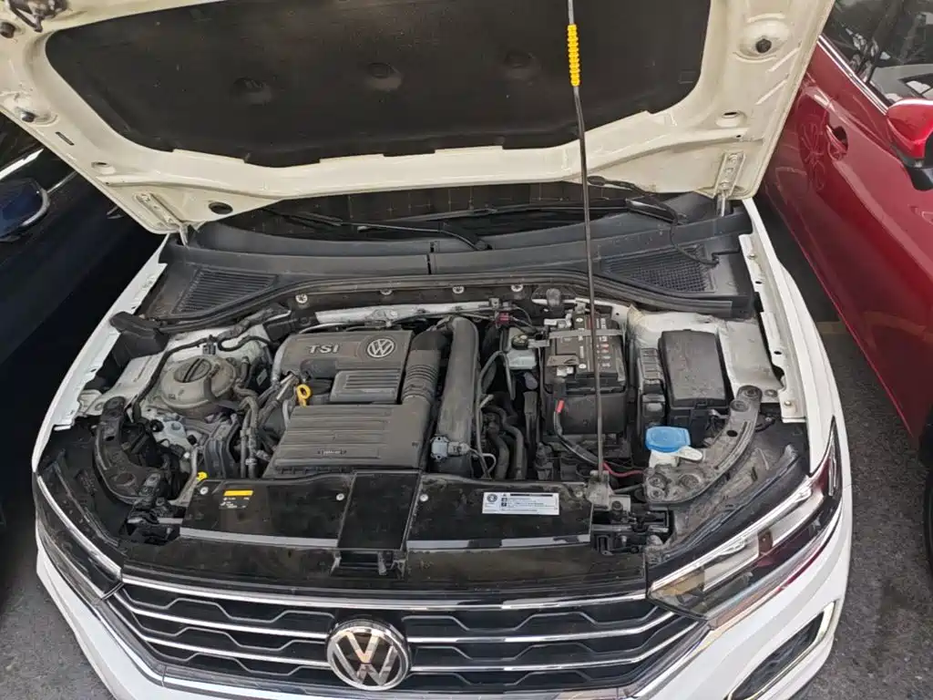Volkswagen T-Roc — миниатюра 20