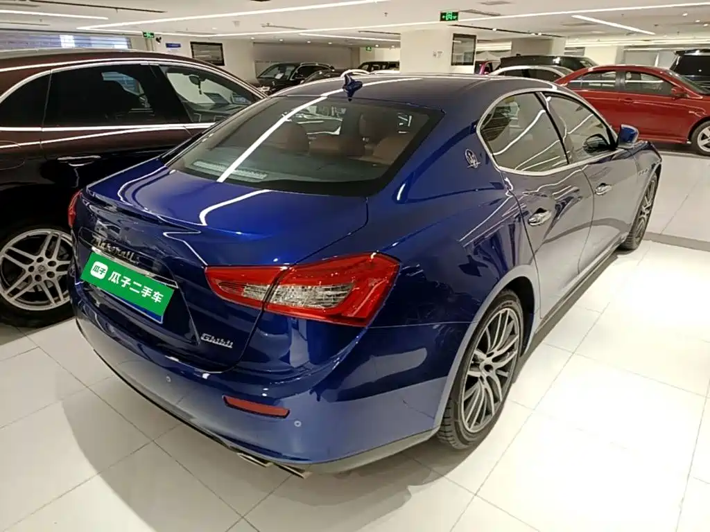Maserati Ghibli — миниатюра 7