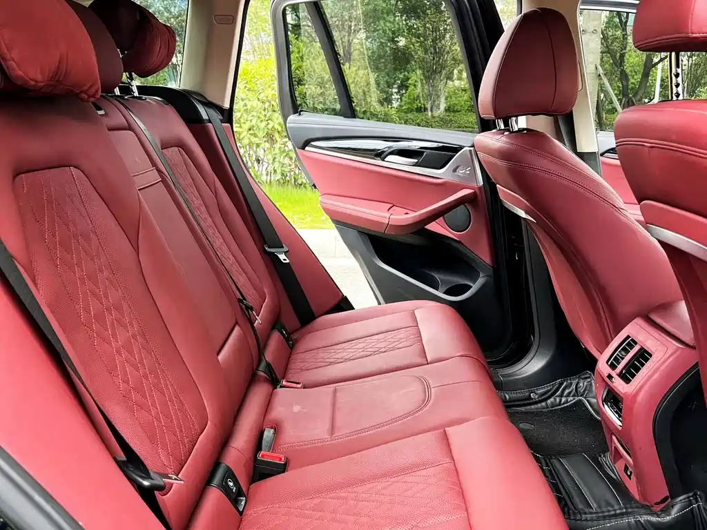 BMW X3 — миниатюра 9