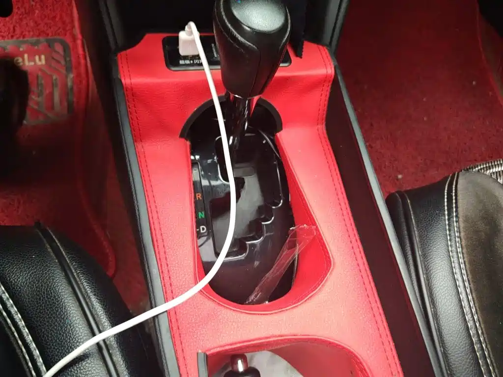 Toyota Yaris L — миниатюра 10