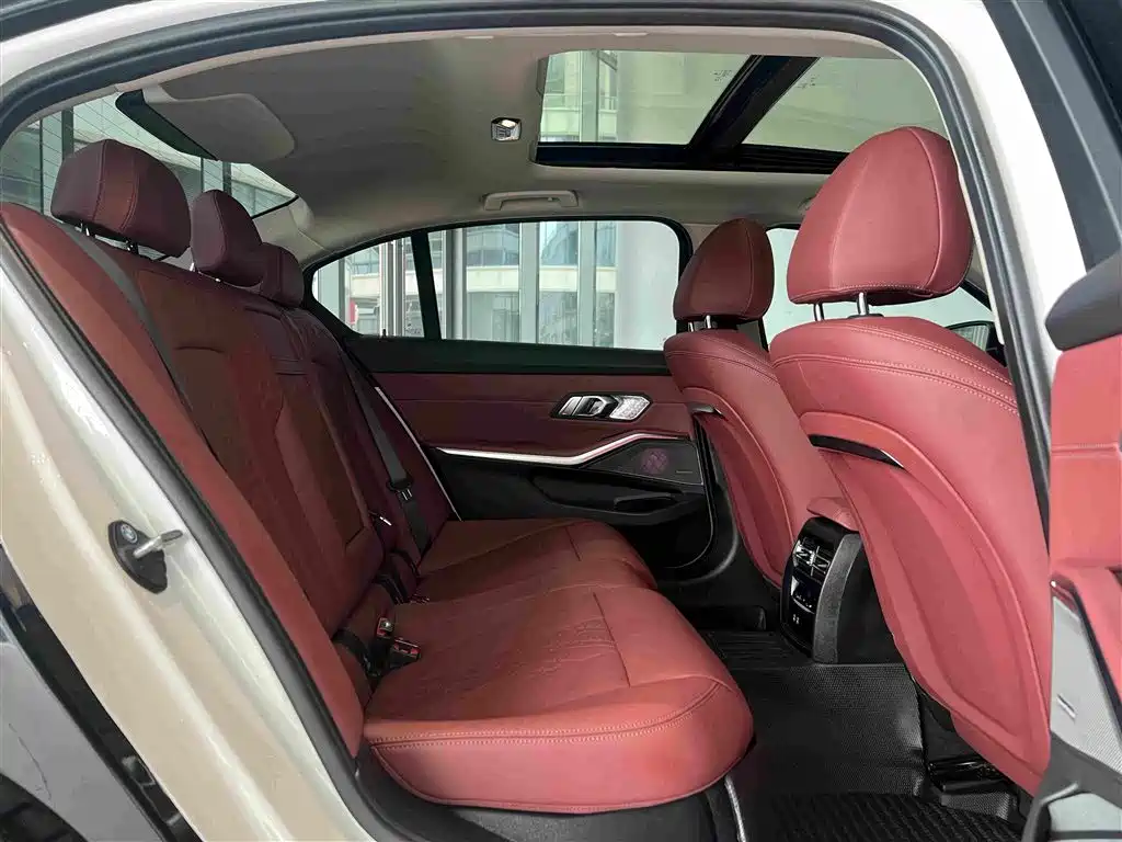 BMW 3 Series — миниатюра 33