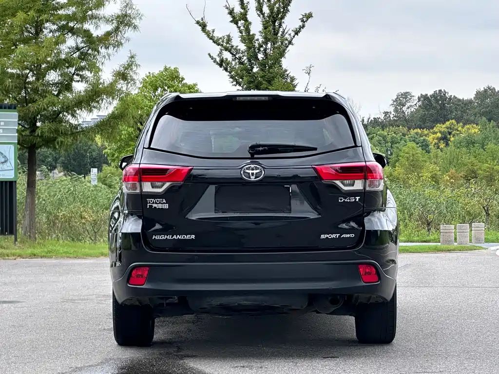 Toyota Highlander — миниатюра 21