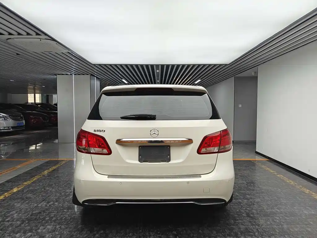 MERCEDES-BENZ B CLASS