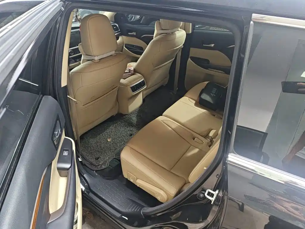 Toyota Highlander — миниатюра 13