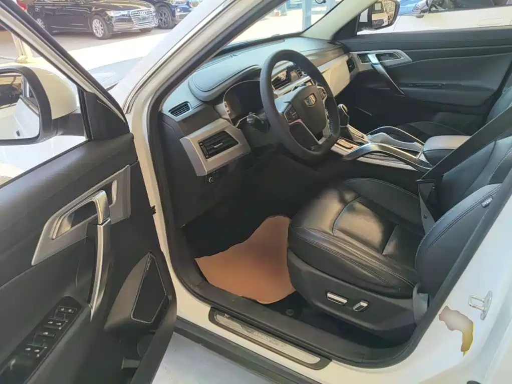 Geely Boyue — миниатюра 16