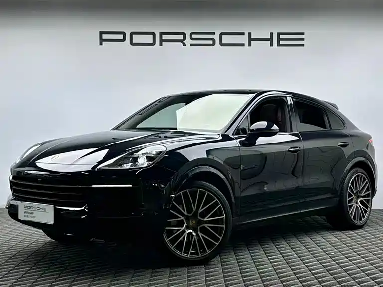 Porsche Cayenne 2022