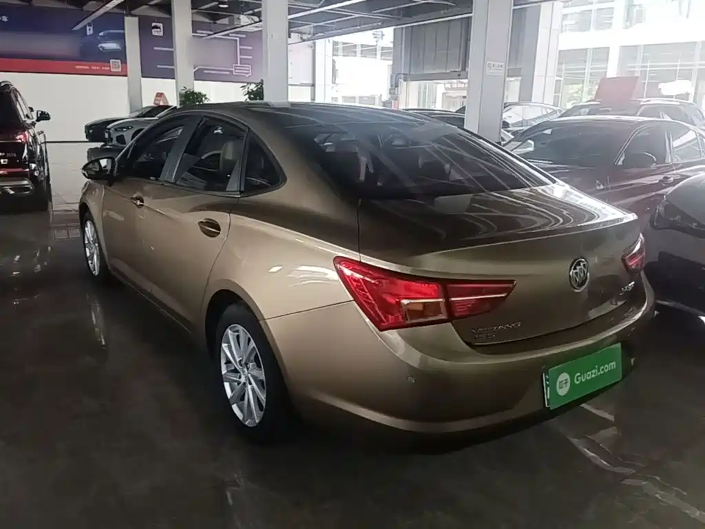 Buick Verano — миниатюра 5