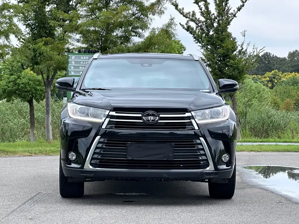Toyota Highlander — миниатюра 3